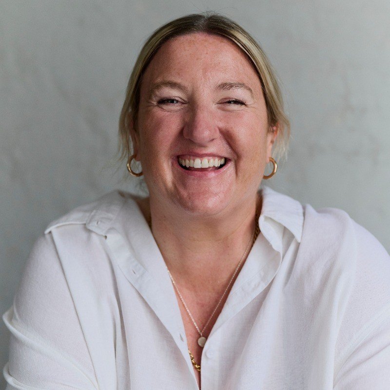 Amanda Perry 